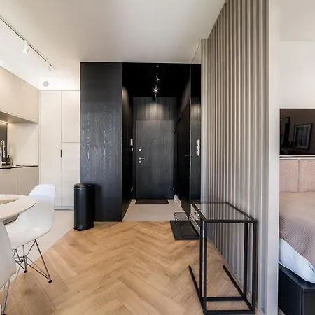 Na Jezycach - Modena31 By Bookinghost *